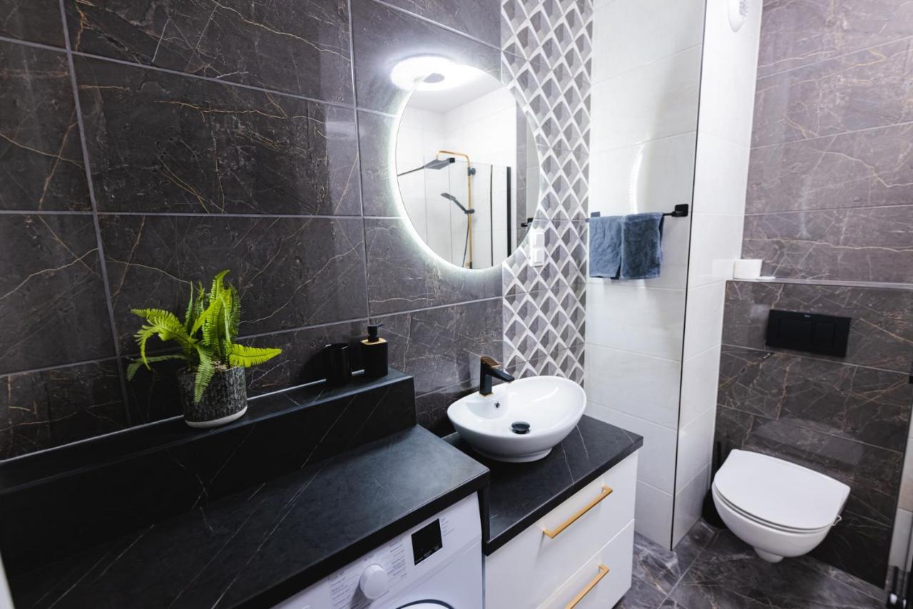 Hello Kielce Apartment Екстериор снимка